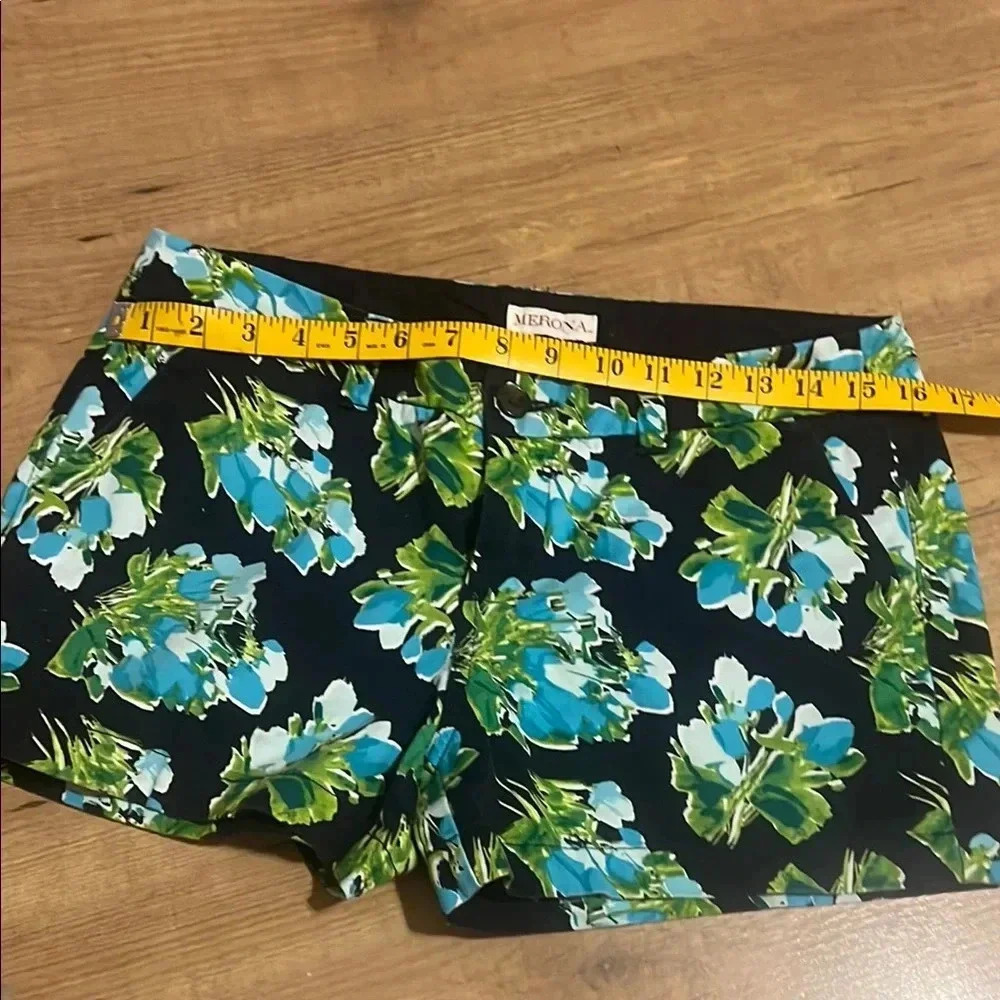 Merona Women's Floral Shorts - Black and Green - Picture 8 of 8